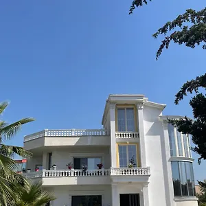  Apartament Briart Albania